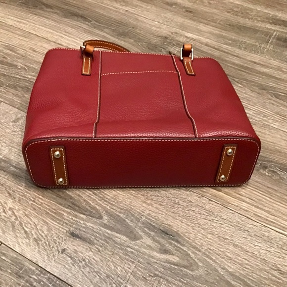 Dooney & Bourke Tote Shoulder Bag Purse red wine color - Picture 7 of 8